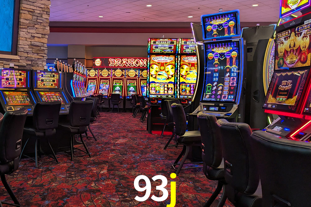 Descubra o Mundo do Cassino Online com 93j